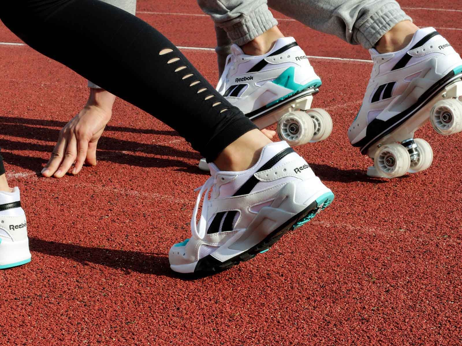 Flaneurz: Transformez vos baskets en patins à roulettes