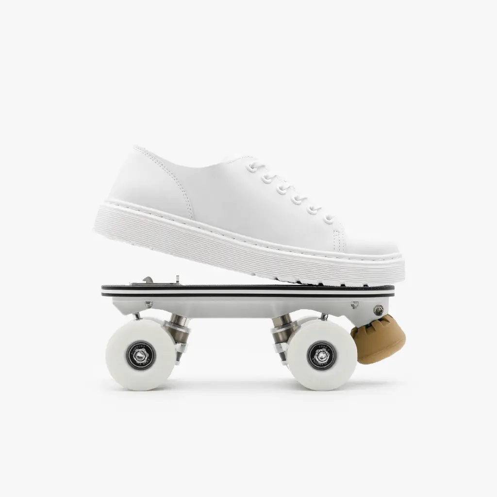 PAR-FLANEURZ- DR-MARTENS-DANTE-WHITE-DÉCLIPSE.webp